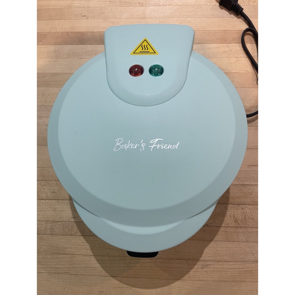 Bakers Friend 12 Pop Capacity Aquamarine Cake Pop Maker Looks Unused 1 Flaw